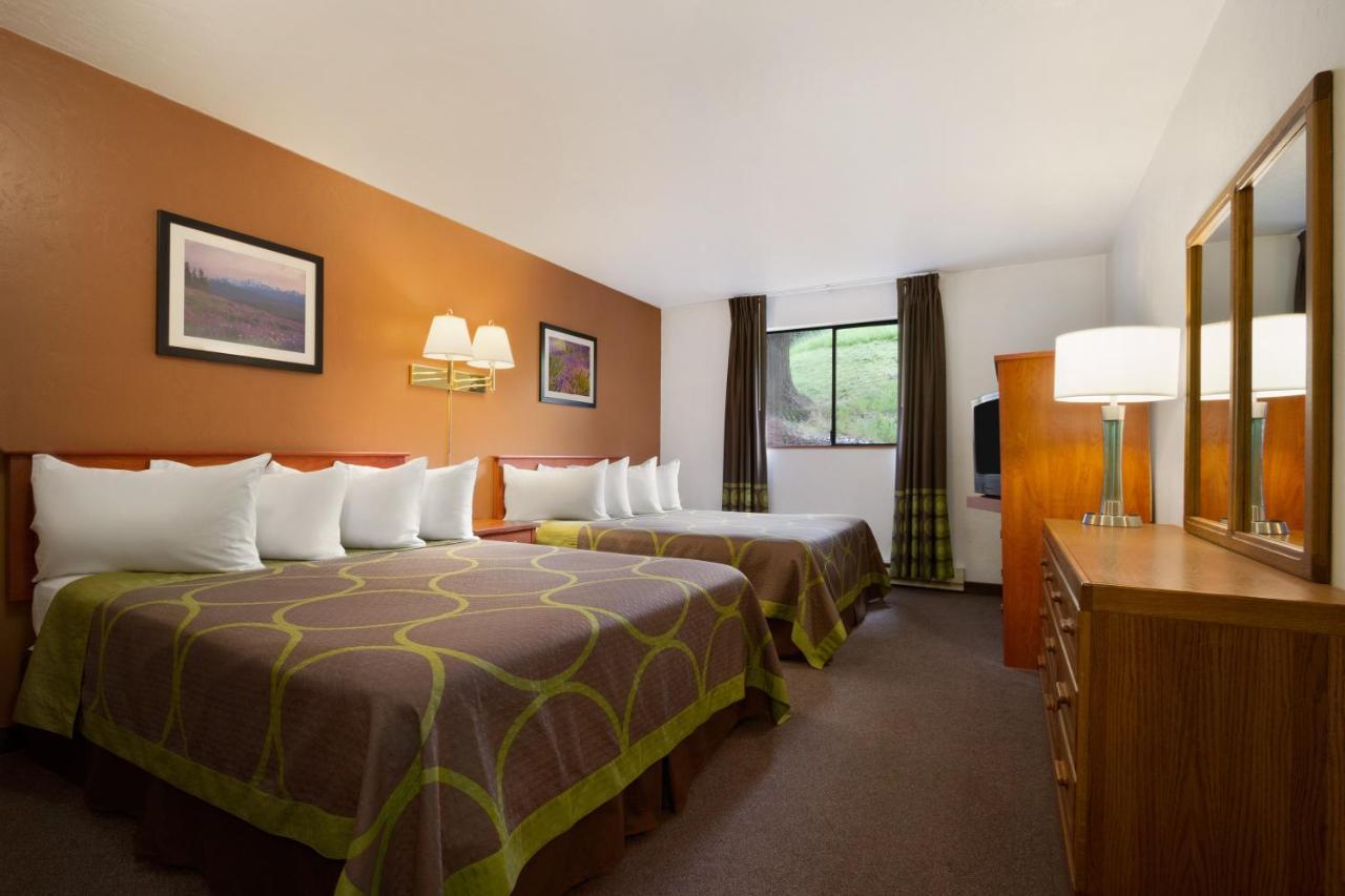 Super 8 By Wyndham Port Angeles At Olympic National Park Motel Room photo